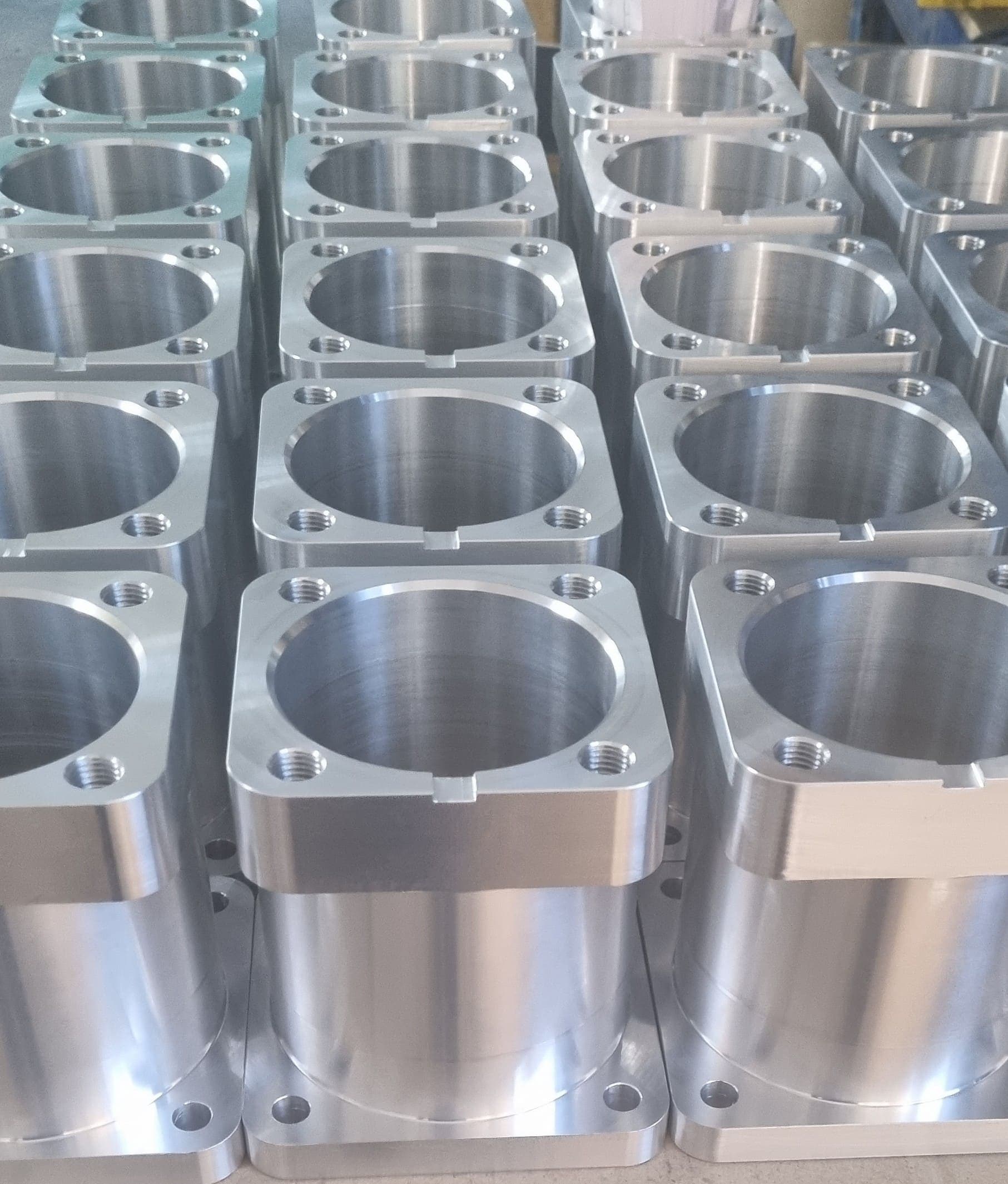 Aluminium component 6