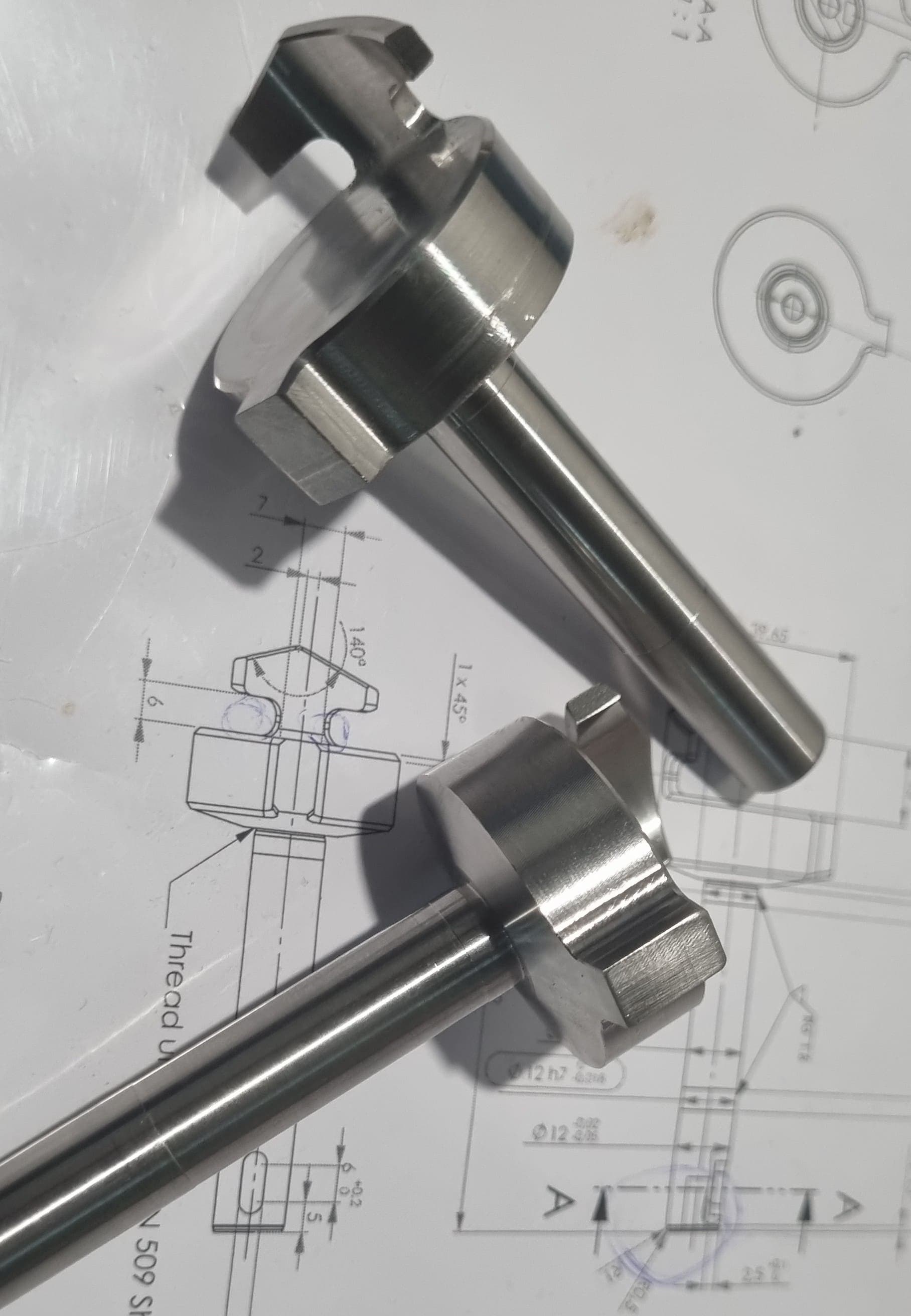 Stainless steel component 8