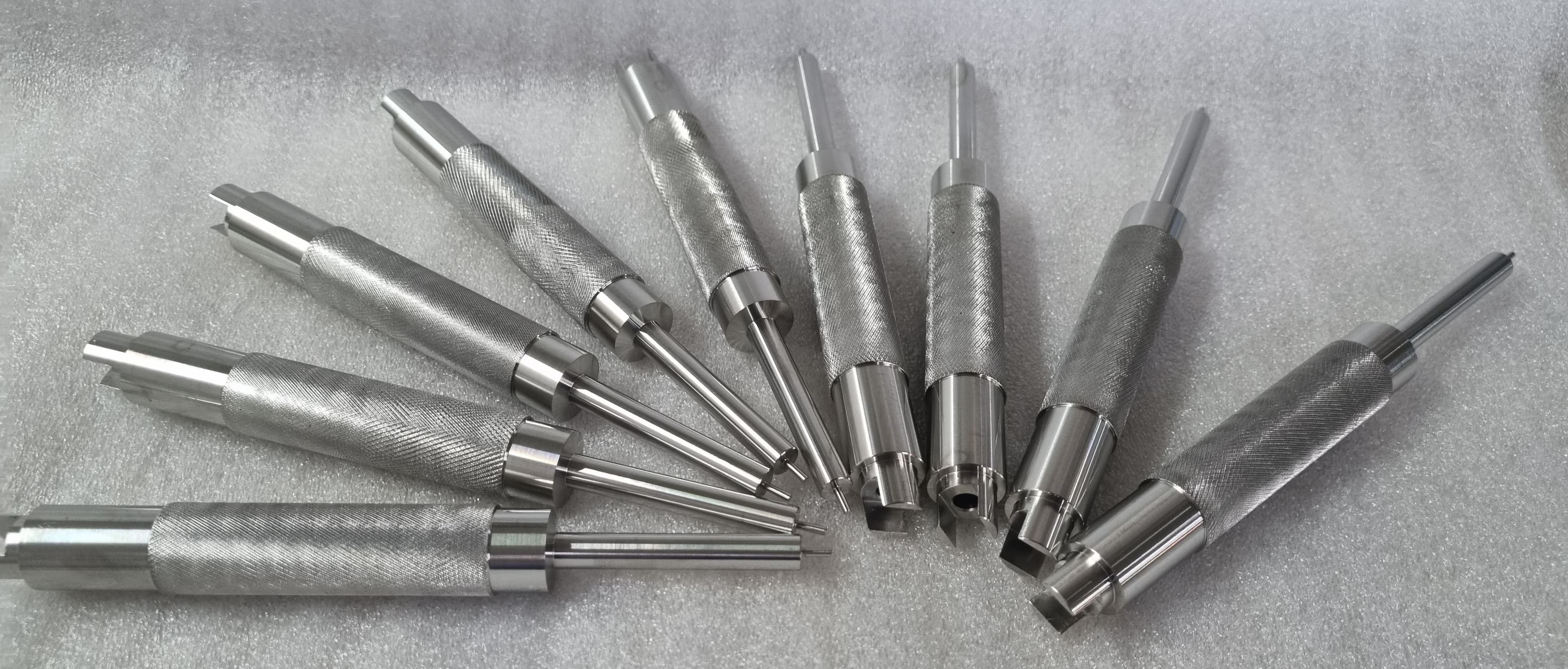 Stainless steel component 9