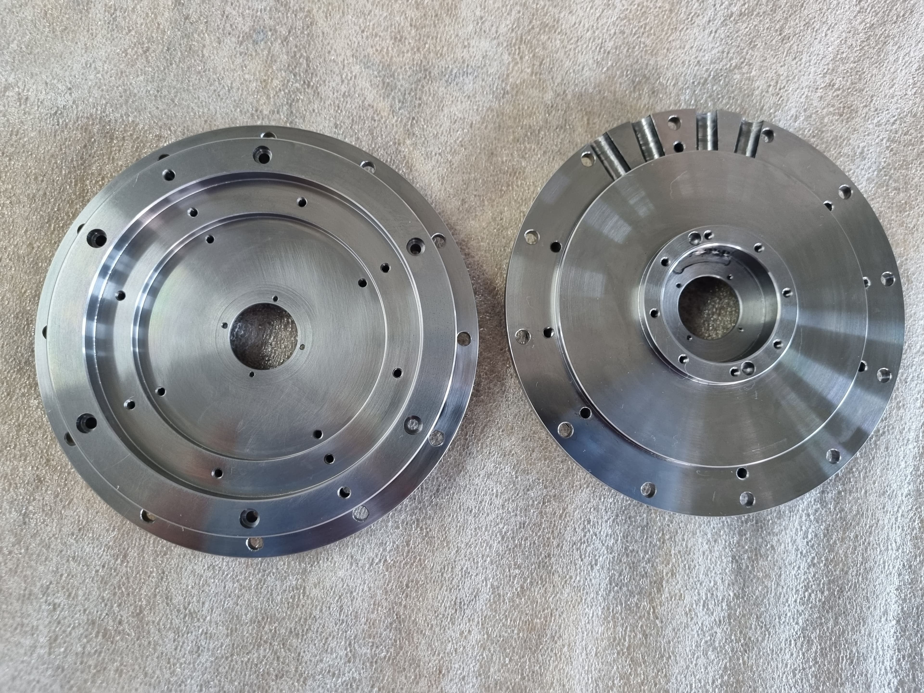 Steel component 10