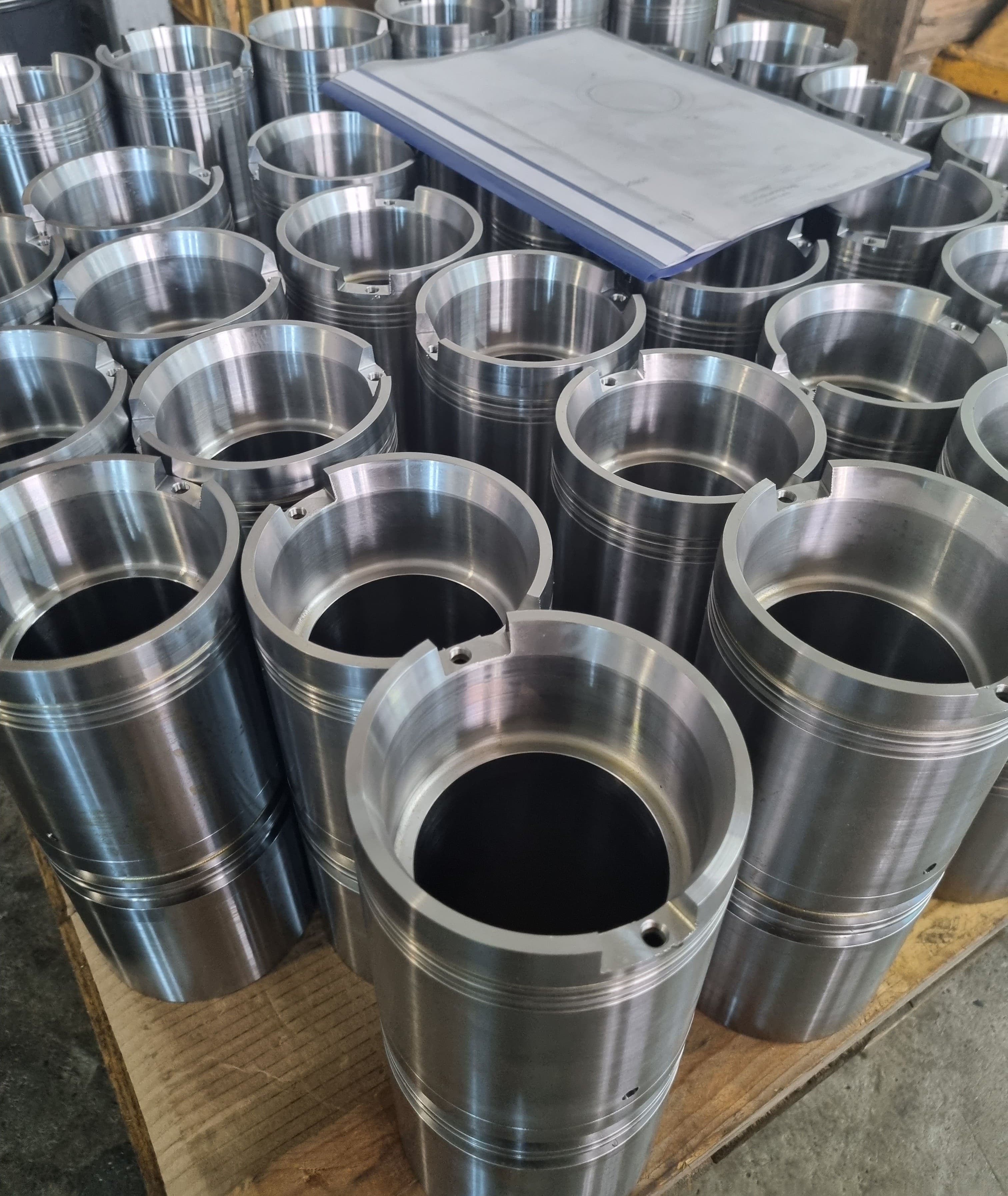 Steel component 7